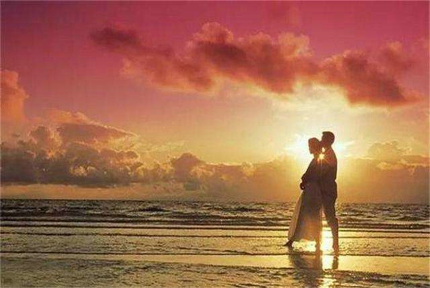 养父母离婚收养关系会解除吗?